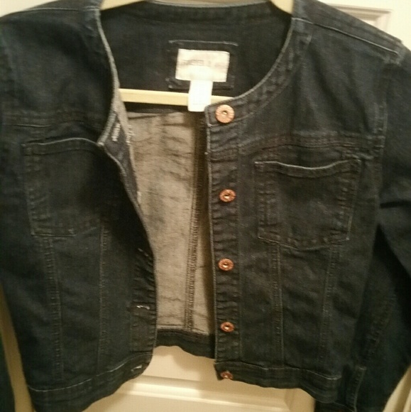 Jean jacket - Picture 2 of 3